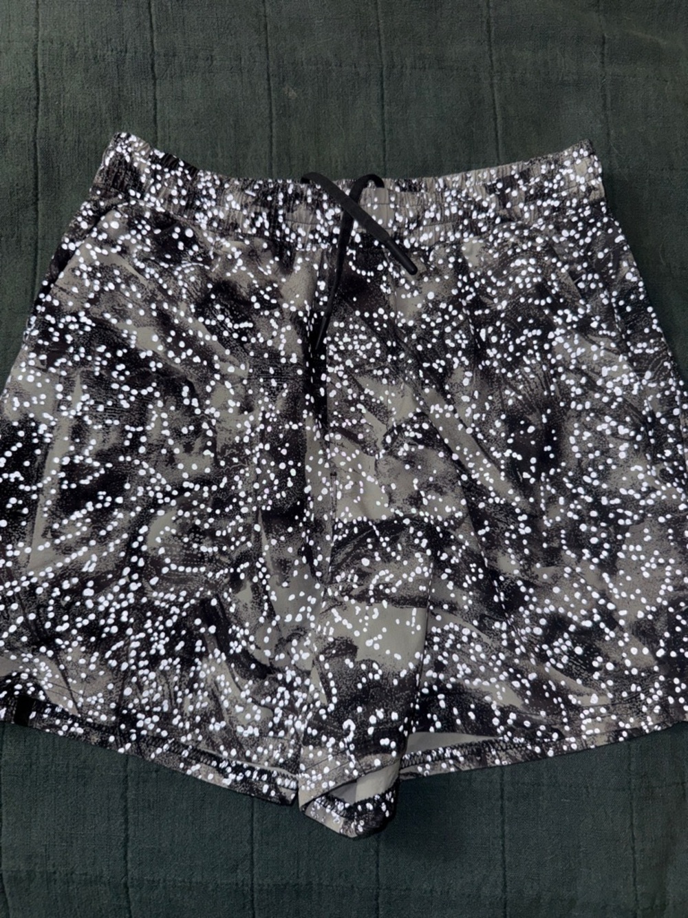Lululemon men’s Short